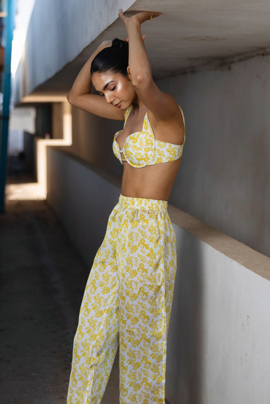 Sonar Sands Straight Pants