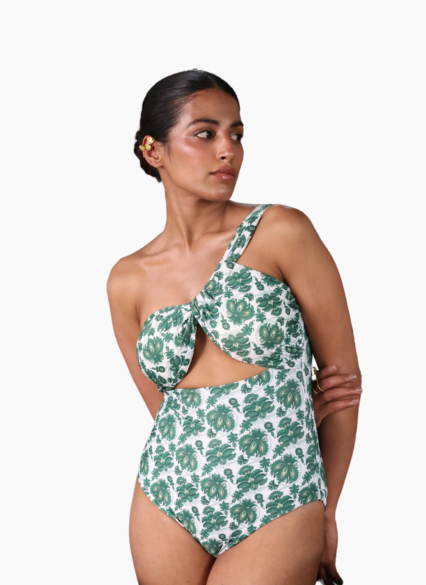 Nova One Piece